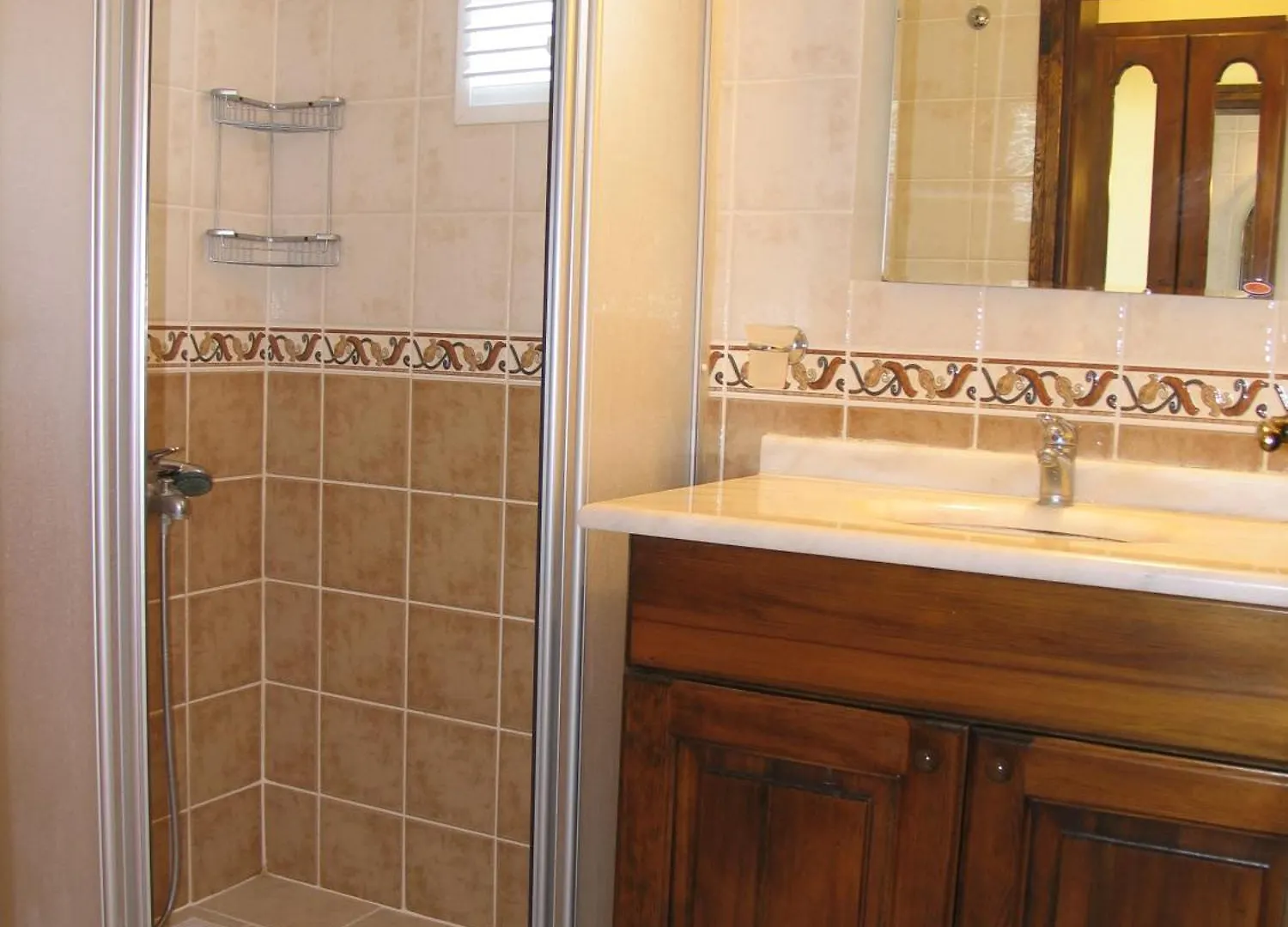 Hotel Bagevleri  גומבט